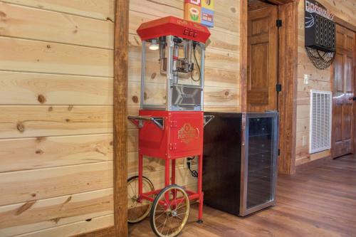 Serenity Mountain Pool Lodge cabin