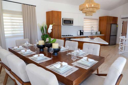 5 Bdrm Home in Exclusive Gated Community SJD in San José del Cabo, Mexico