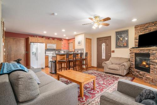 Elk Haven – Estes Park, CO
