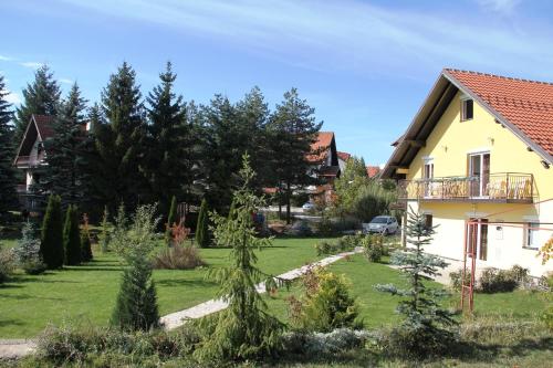 Omiljeni Apartments - image 9