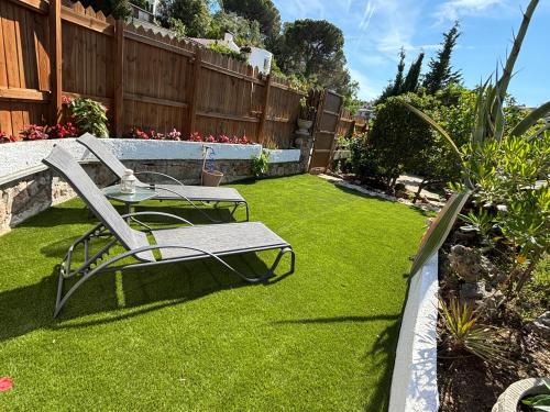 Cala Canyelles Villa & Private Studio with Garden