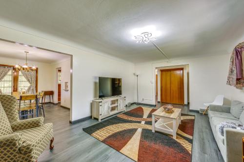Monroeville Vacation Rental about 3 Mi to Boyce Park! in Monroeville, USA