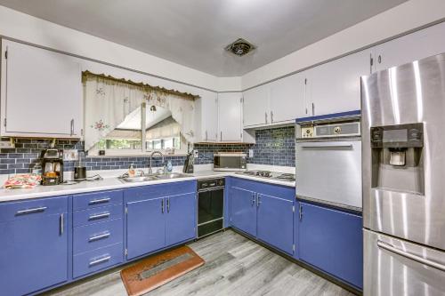 Monroeville Vacation Rental about 3 Mi to Boyce Park! in Monroeville, USA