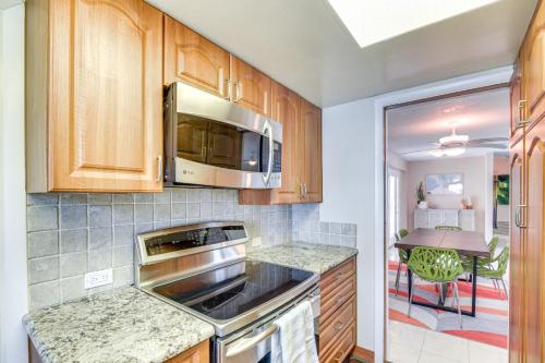 Sunny South Daytona Home with Pool and Grill! in South Daytona (FL)