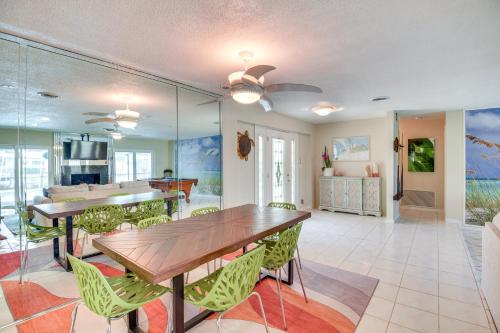 Sunny South Daytona Home with Private Boat Dock! in South Daytona, USA