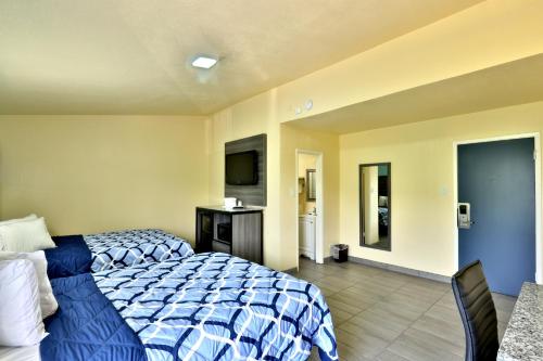 Americas Best Value Inn San Antonio near พิพิธภัณฑ์ศิลปะแมกเนย์