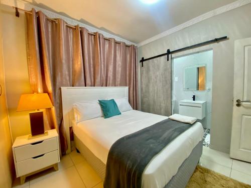 Two-Bedroom Apartment image 6