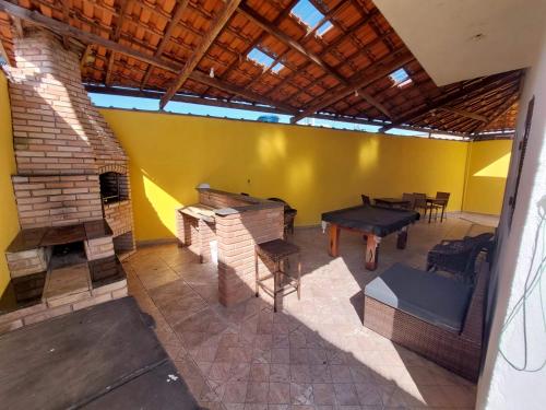Casa com Piscina e Jogos em Praia de Itanhaém (Casa com Piscina e Jogos em Praia de Itanhaem) in ปาลเมย์ราส 2