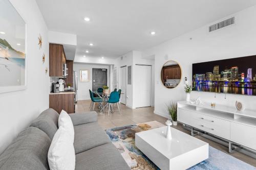 Prime Location 3 Bed Gem near Brickell With Parking in Miami, USA