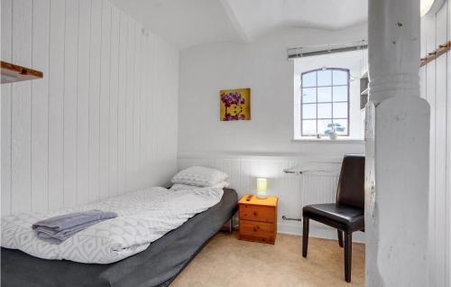  1 Bedroom Cozy Apartment In Esbjerg V in Esbjerg