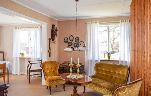 Gorgeous Home In Burseryd With Kitchen in Ahult