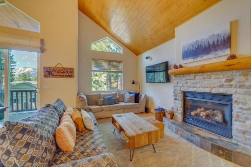 Mammoth Townhome Less Than 1 Mi to Village Gondola! - image 7