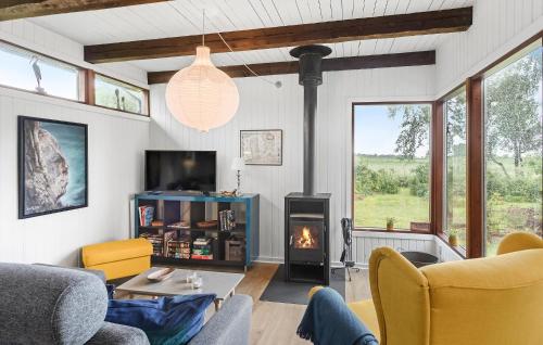  Amazing Home In Stege With Kitchen in Stege