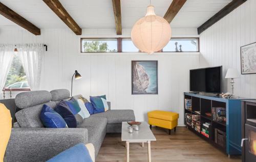  Amazing Home In Stege With Kitchen in Stege