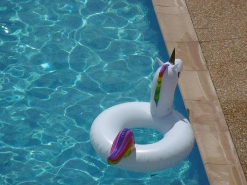 Gruissan : T2 Mezzanine 4/6 Pers, Piscine, Parking Privé, Accès Plage - FR-1-796-12 (Gruissan : T2 Mezzanine 4/6 Pers, Piscine, Parking Prive, Acces Plage - FR-1-796-12) in 格呂伊桑市中心