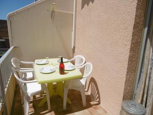 Gruissan : T2 Mezzanine 4/6 Pers, Piscine, Parking Privé, Accès Plage - FR-1-796-12 (Gruissan : T2 Mezzanine 4/6 Pers, Piscine, Parking Prive, Acces Plage - FR-1-796-12) in 格呂伊桑市中心