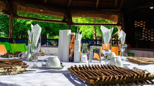 Eten en drinken, Hippo Paradise Lodge and Campsites in Kariba