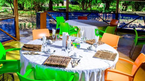 Hippo Paradise Lodge and Campsites in Kariba