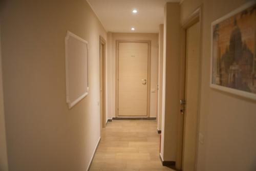 Anna Guest House – Rome