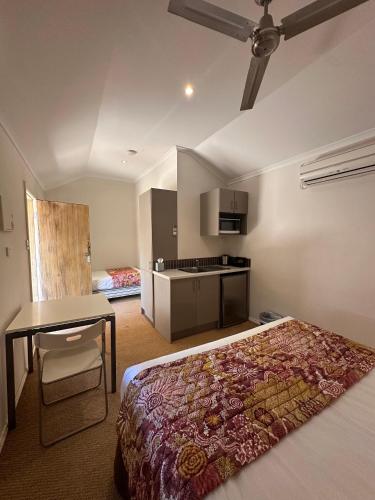 ห้องครัว, Parachilna Overflow Accommodation in ฟลินเดอร์ส เรนจ์