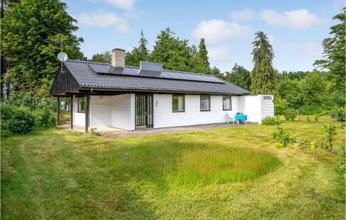 Three-Bedroom Holiday Home In Knebel