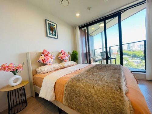 Nice Studio with High-rise view