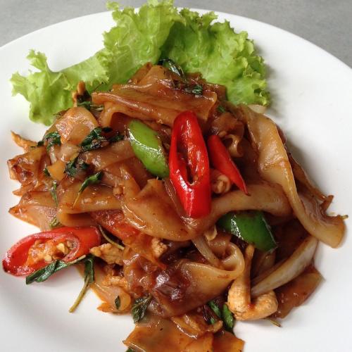 ヴィナリー ホテル スクンビット (Vinary Hotel Sukhumvit) in バンコク