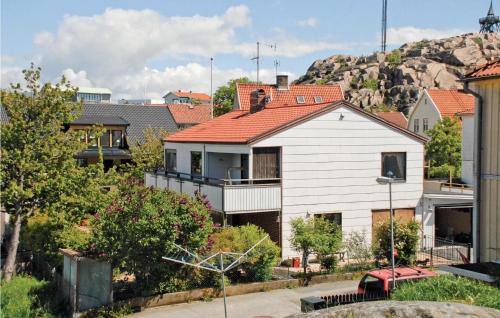 Nice Home In Lysekil With Sauna - Lysekil