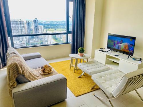 Cozy Tamarind Suites in 사이버자야