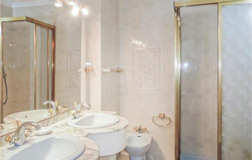 Apartment C Maestro Parada - image 3