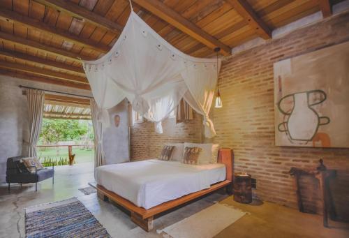 Iron Rose Villa with garden & pool Kuta Lombok