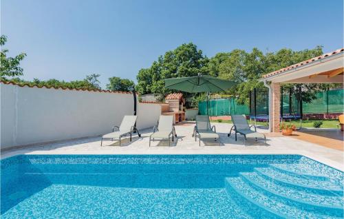 Peldbaseins, Holiday Home Barban 53 in Sajini
