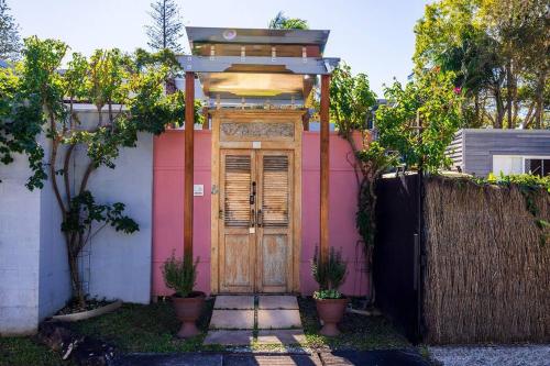 Fuller Holidays - Drifting Sands -Byron Town with Pool