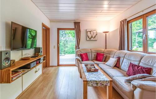 Five-Bedroom Holiday Home in Kirchheim - image 11