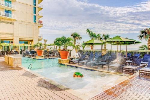 Hilton Ocean Beach Club Resort Virginia Beach VA - 2BR Suite - image 5