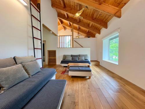 Three-Bedroom House image 2