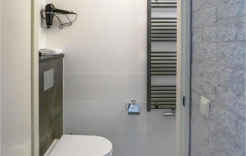 Two-Bedroom Holiday Home In Callantsoog - image 4