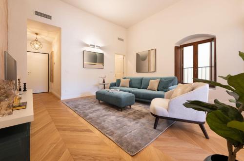 Apartments Florence - Modern Florentine Terrace few steps from Duomo