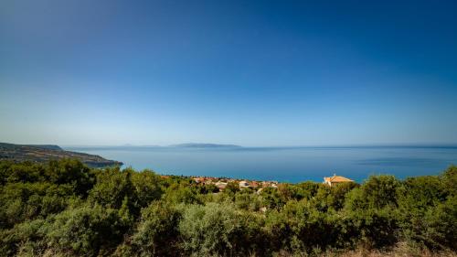 Okružje, Farm House in Kefalonia