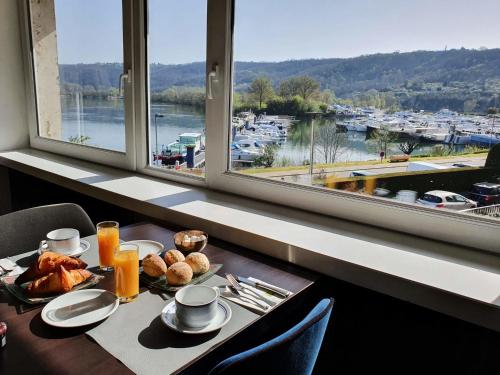 Logis Hotel Le Bellevue