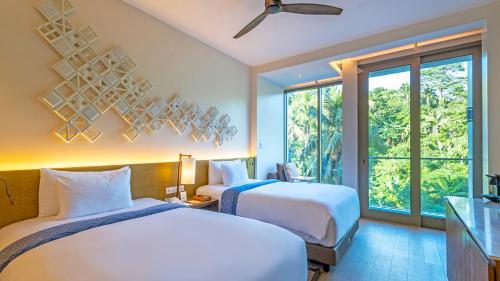 2 double beds