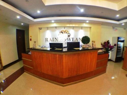 Lobby, Rainbowland Hotel in Olongapo City