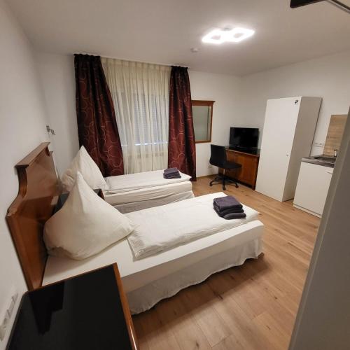 Frankenthal City Apartment mit eigene Bad und Kochmöglichkeit (Frankenthal City Apartment mit eigene Bad und Kochmoglichkeit) in ฟรังเคนทาล (พฟัลซ์)
