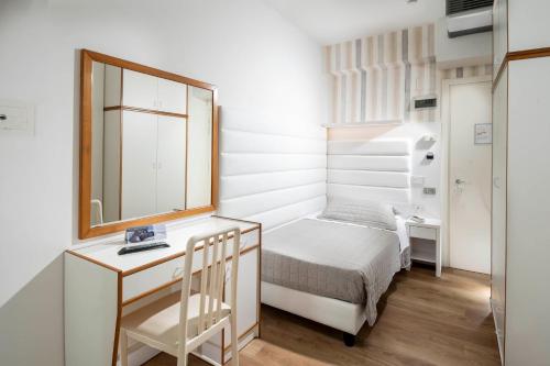 1 twin bed