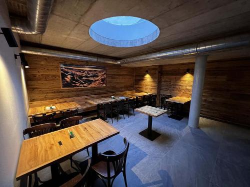 Aufenthaltsraum/TV-Zimmer, Apartmány Šestka (Apartmany Sestka) in Stare Mesto Pod Sneznikem