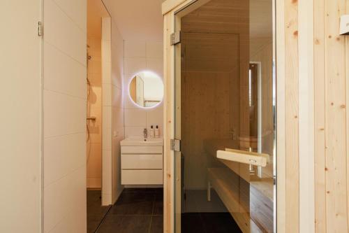 ซาวน่า, Dutchen Zeegser Duinen Suitelodges in ซีกซ์