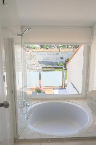 Baie, Casa 8 - Parc Sant Ramon, descanso y armonia in S'Agaro