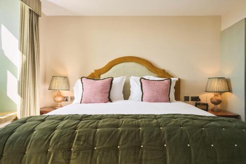 Double Room image 8