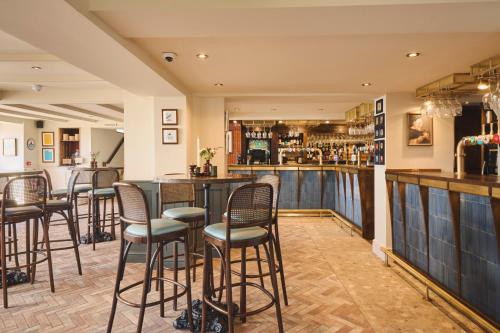 Pier House - image 4