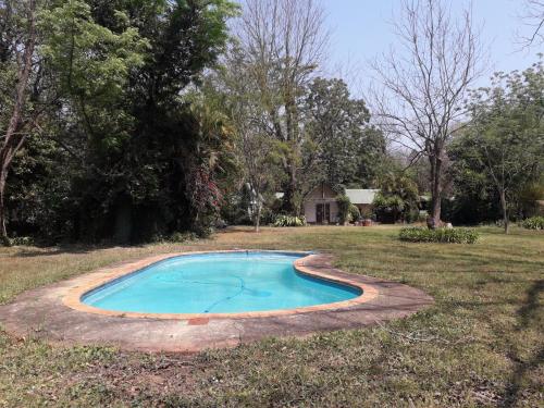 Piscina, Buhleni Farm Chalets in Lobamba